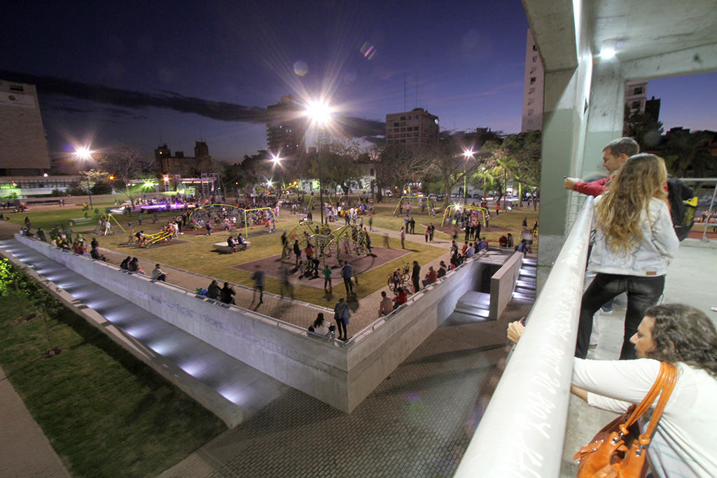 Plaza Alberdi Santa Fe 3