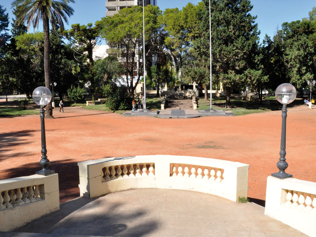 Plaza Constituyentes Santa Fe 1