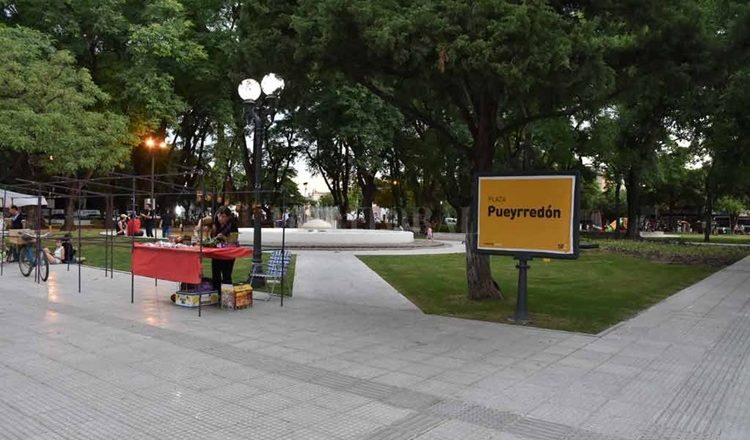 Plaza Pueyrredon. Santa Fe